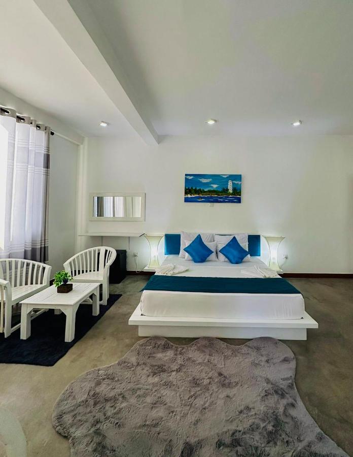 Sunset Sands Hikkaduwa Bagian luar foto