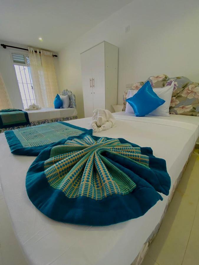 Sunset Sands Hikkaduwa Bagian luar foto