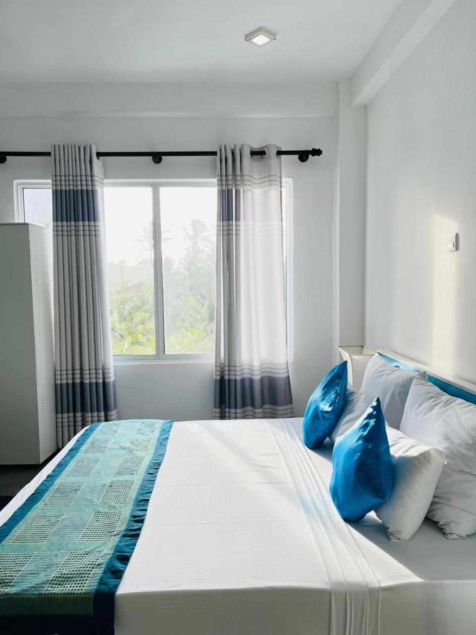 Sunset Sands Hikkaduwa Ruang foto